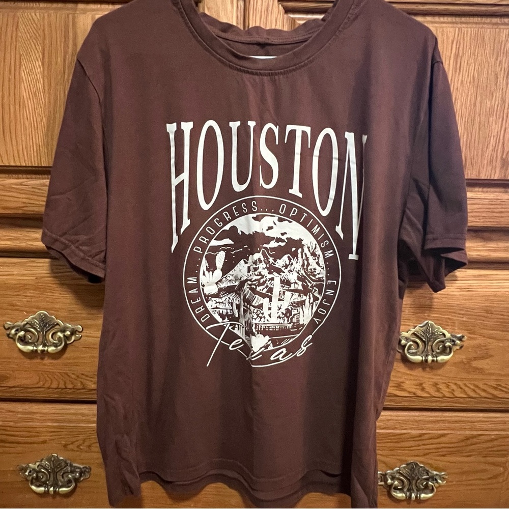 SHEIN Brown Houston Graphic Tee